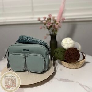 Guess Saffiano Green Double Pocket Crossbody Bag - Excellent Condition